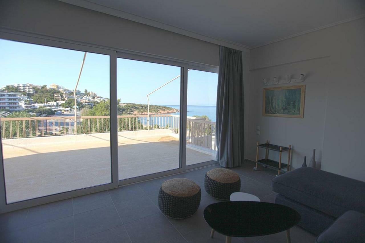 Seaside Renovated Top Floor Apartment Saronida Exterior foto