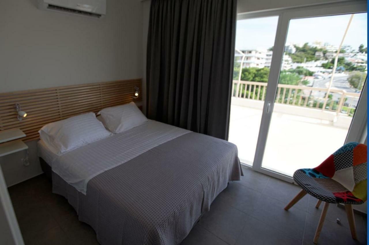Seaside Renovated Top Floor Apartment Saronida Exterior foto
